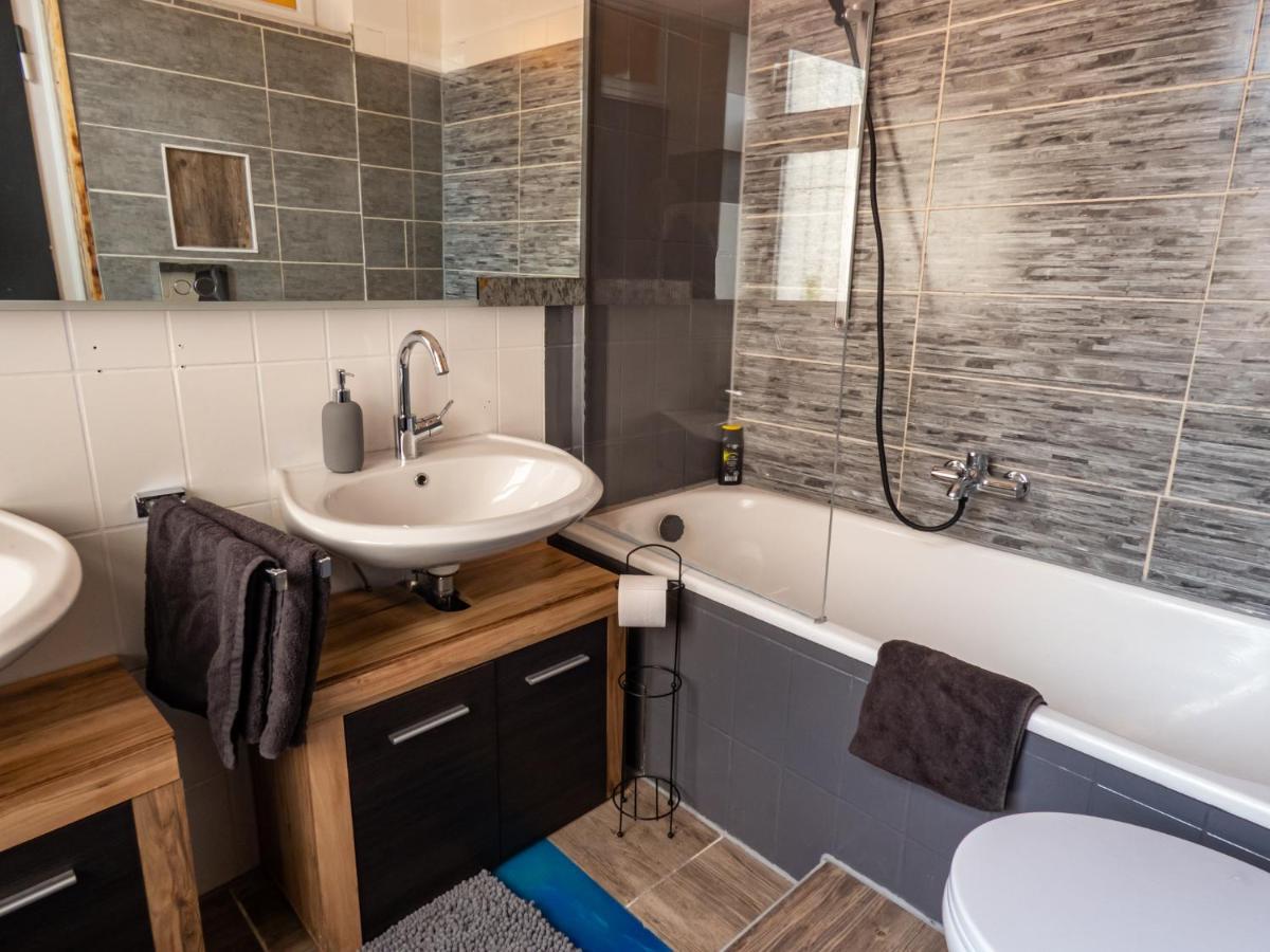 #212 Lux-Appart - Zentrum Neuss - Duesseldorf Messe - Netflix & Prime Esterno foto